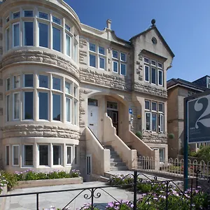 2 Crescent Gardens 4*, Bath United Kingdom